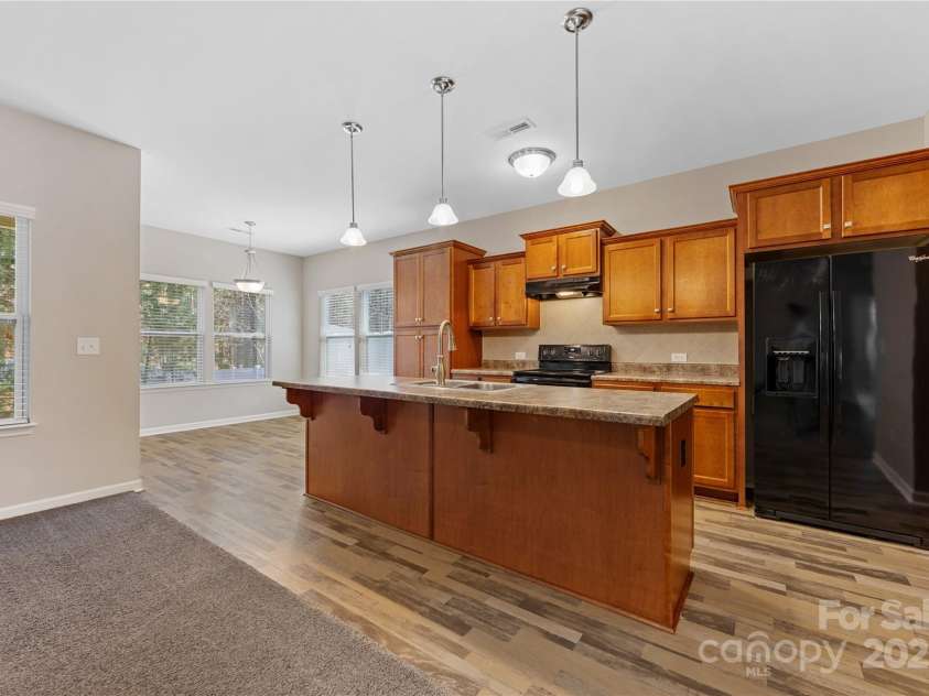 6615 Buck Horn Place, Waxhaw, NC 28173.  MLS# CAR4234328, YatesRealty ID 5728. 