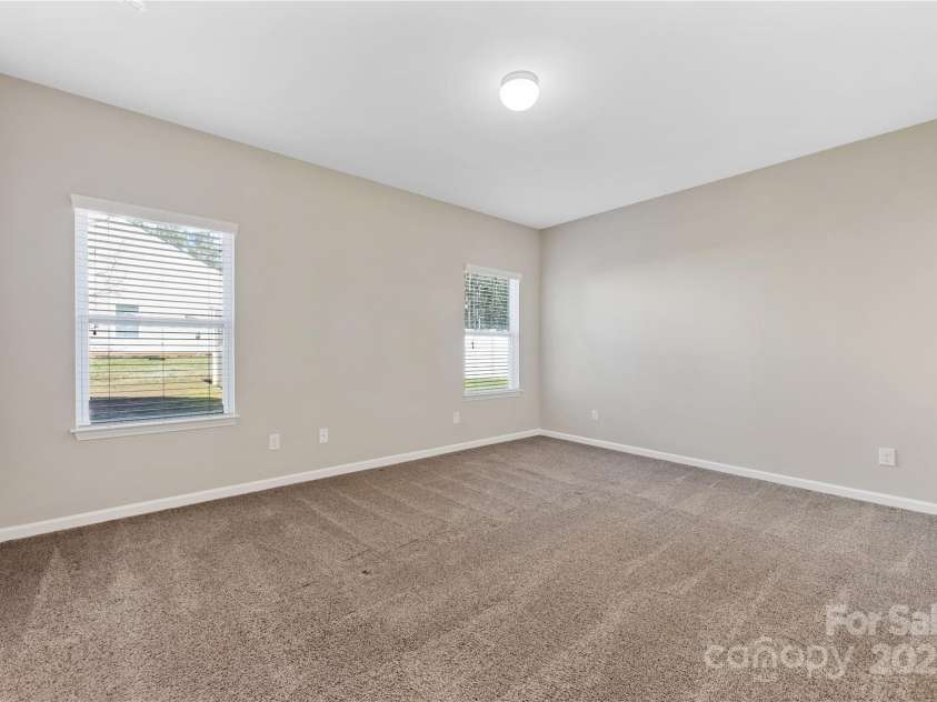 6615 Buck Horn Place, Waxhaw, NC 28173.  MLS# CAR4234328, YatesRealty ID 5728. Primary Bedroom