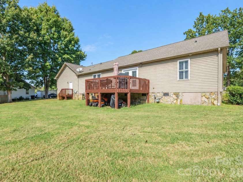 1459 Angela Court, Lincolnton, NC 28092.  MLS# CAR4434587, YatesRealty ID 57282. 