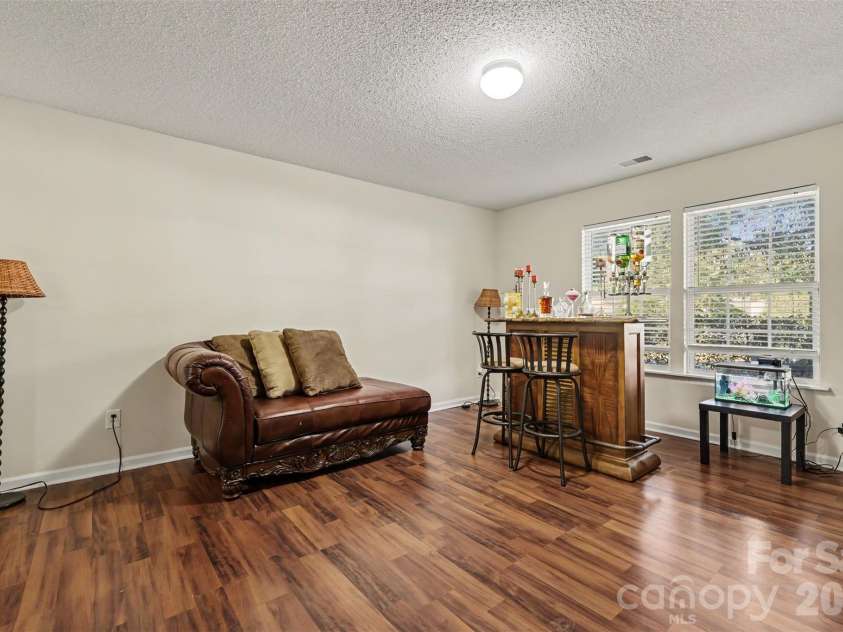 669 Lynville Lane, Rock Hill, SC 29730.  MLS# CAR4433683, YatesRealty ID 57284. 
