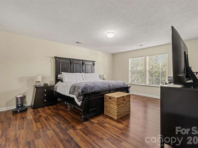 669 Lynville Lane, Rock Hill, SC 29730.  MLS# CAR4433683, YatesRealty ID 57284. 