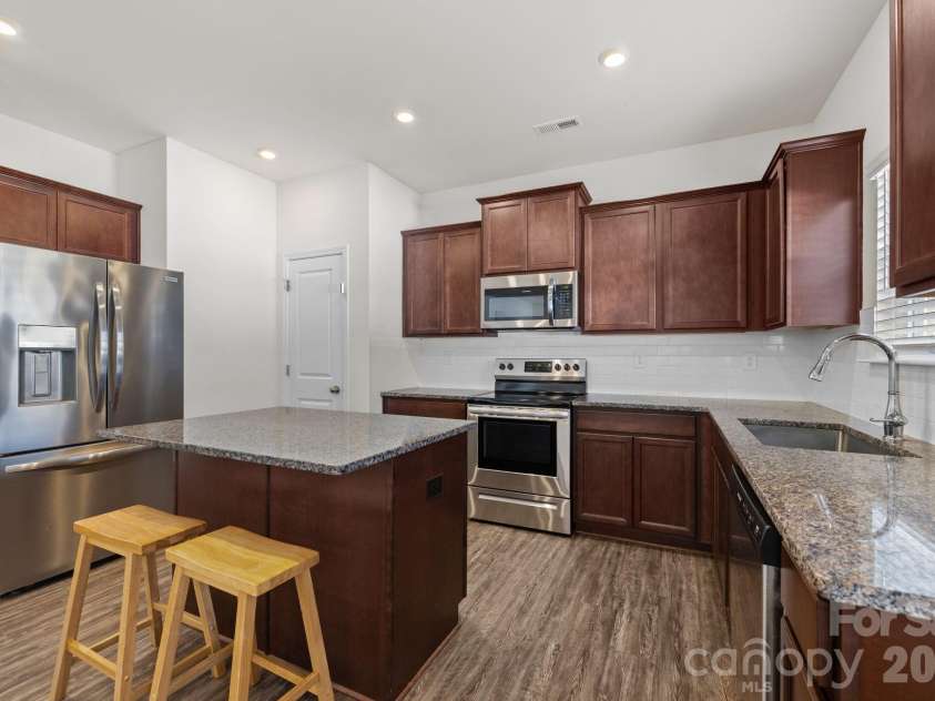 172 Park View Drive, Stanfield, NC 28163.  MLS# CAR4347281, YatesRealty ID 5729. 