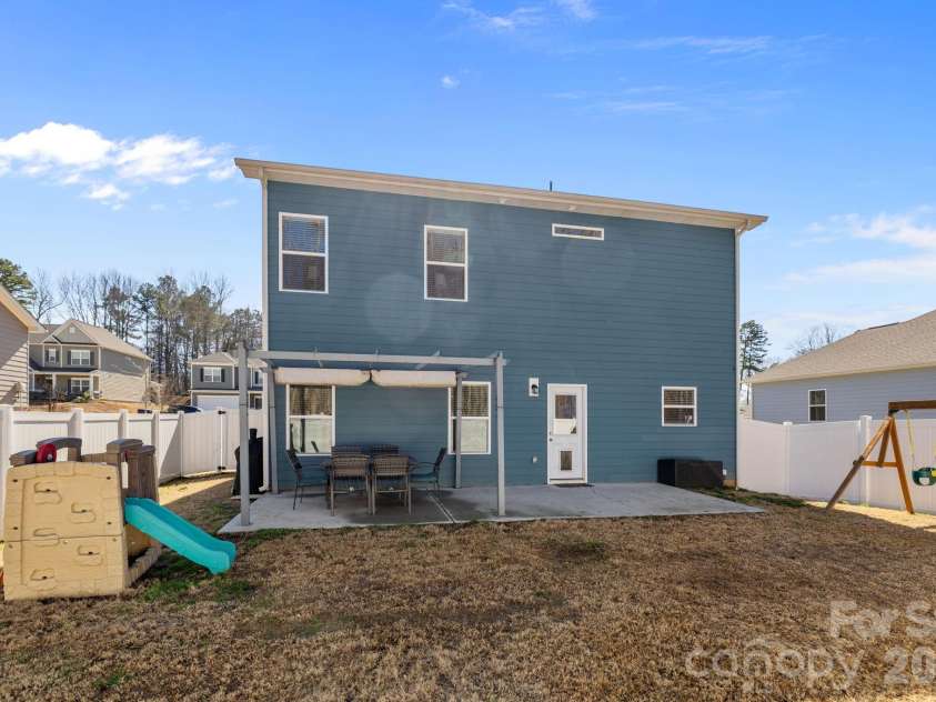 172 Park View Drive, Stanfield, NC 28163.  MLS# CAR4347281, YatesRealty ID 5729. 