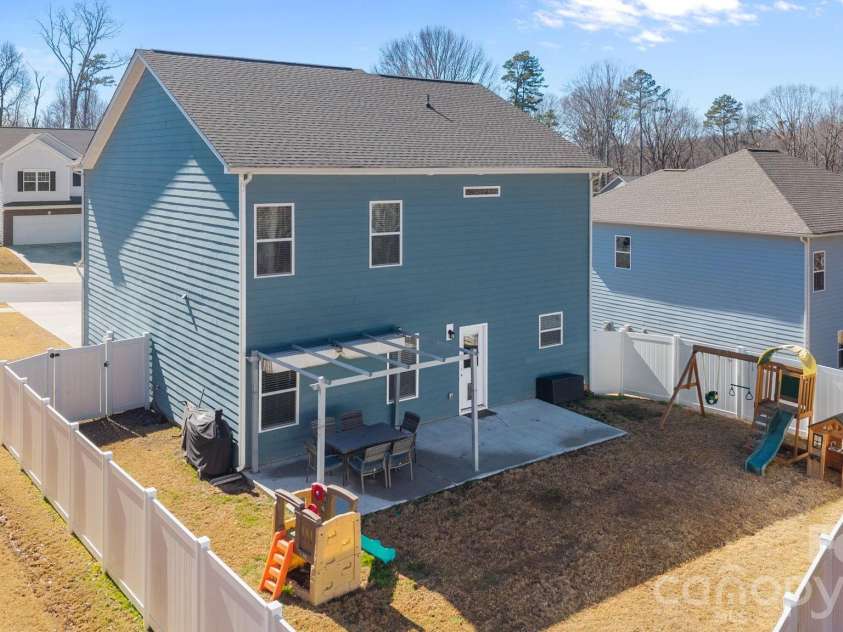 172 Park View Drive, Stanfield, NC 28163.  MLS# CAR4347281, YatesRealty ID 5729. 