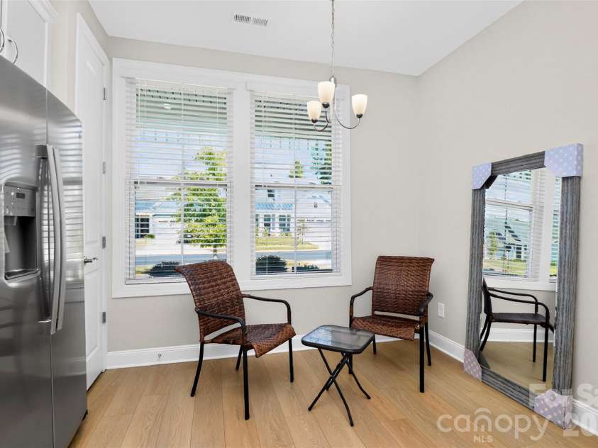 4404 Moxie Way, Charlotte, NC 28215.  MLS# CAR4435319, YatesRealty ID 57290. 