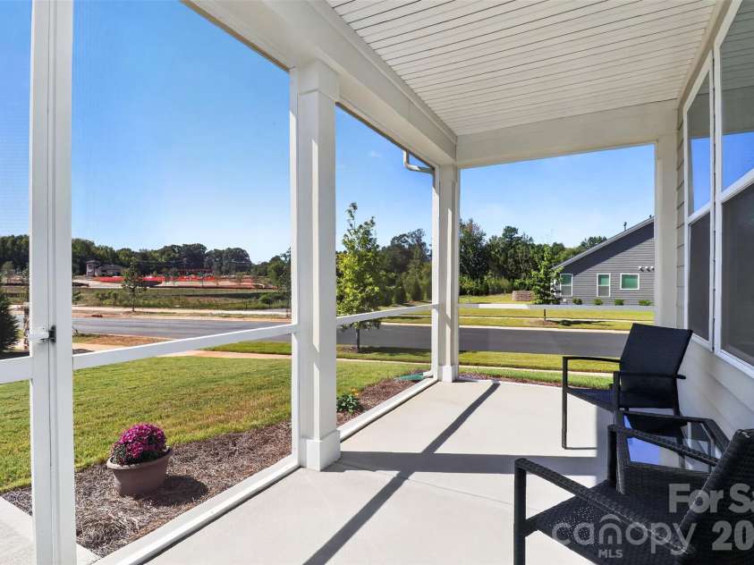 4404 Moxie Way, Charlotte, NC 28215.  MLS# CAR4435319, YatesRealty ID 57290. 