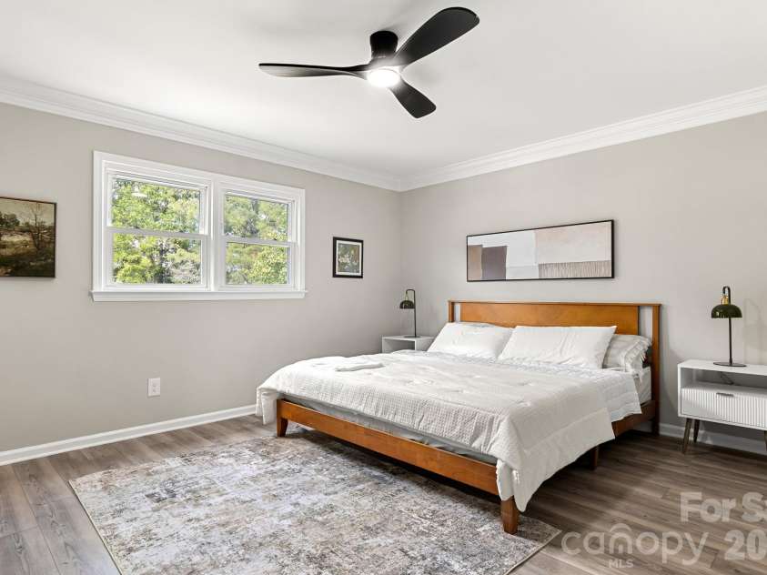 309 Catawba Circle, Matthews, NC 28104.  MLS# CAR4426793, YatesRealty ID 57294. 