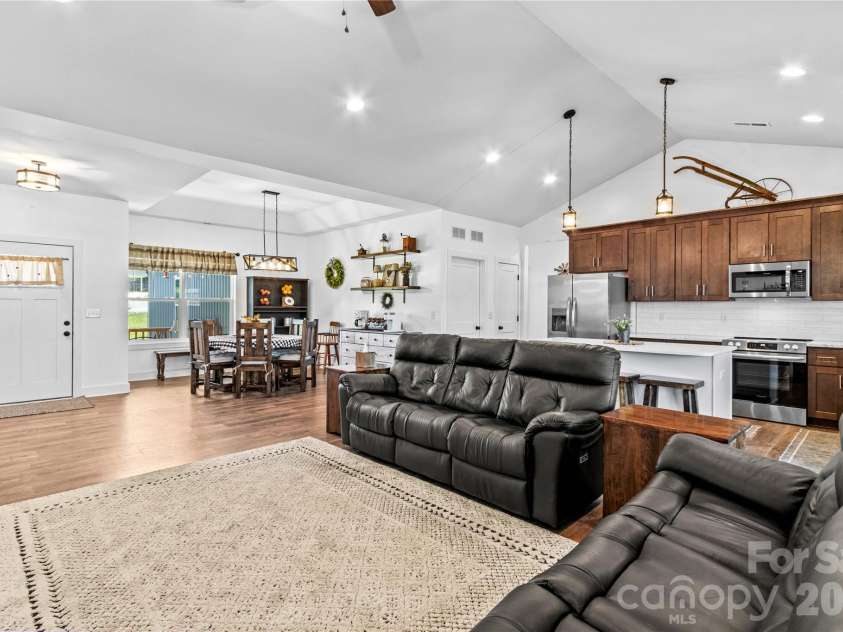 124 Tranquility Lane, Harmony, NC 28634.  MLS# CAR4434998, YatesRealty ID 57297. 