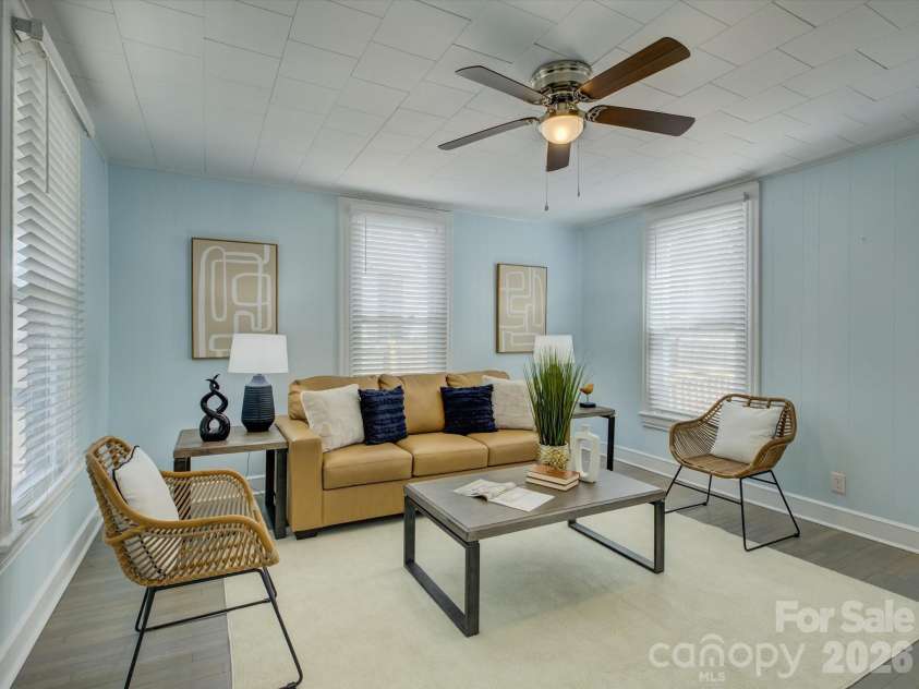 212 Lee Street, Rock Hill, SC 29730.  MLS# CAR4356930, YatesRealty ID 5730. 