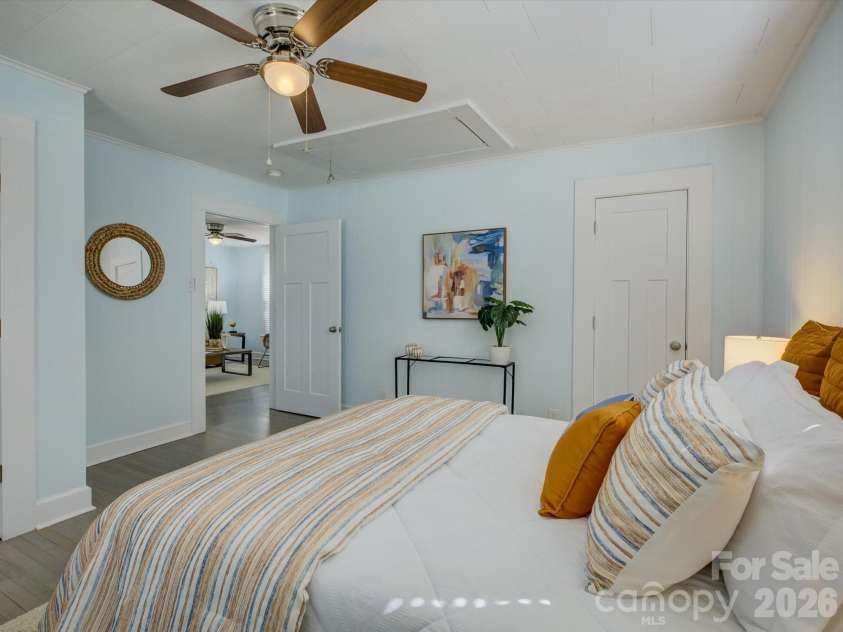 212 Lee Street, Rock Hill, SC 29730.  MLS# CAR4356930, YatesRealty ID 5730. 