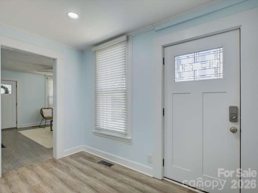 212 Lee Street, Rock Hill, SC 29730.  MLS# CAR4356930, YatesRealty ID 5730. 