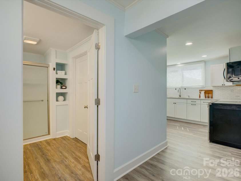 212 Lee Street, Rock Hill, SC 29730.  MLS# CAR4356930, YatesRealty ID 5730. 