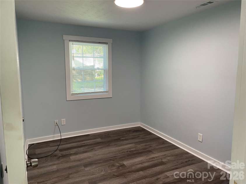 712 Bridges Drive, Kings Mountain, NC 28086.  MLS# CAR4435640, YatesRealty ID 57302. 