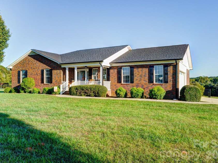 3610 Plantation Drive, Vale, NC 28168.  MLS# CAR4435292, YatesRealty ID 57304. 