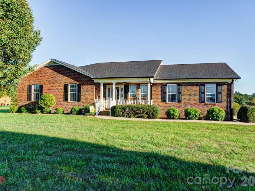 3610 Plantation Drive, Vale, NC 28168.  MLS# CAR4435292, YatesRealty ID 57304. 