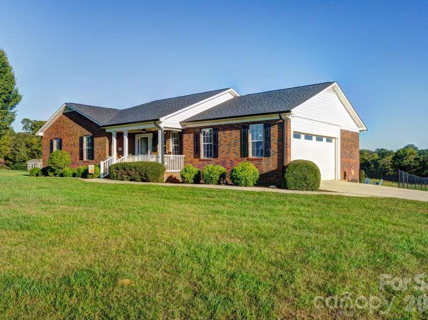 3610 Plantation Drive, Vale, NC 28168.  MLS# CAR4435292, YatesRealty ID 57304. 