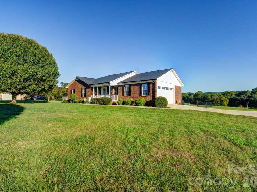 3610 Plantation Drive, Vale, NC 28168.  MLS# CAR4435292, YatesRealty ID 57304. 