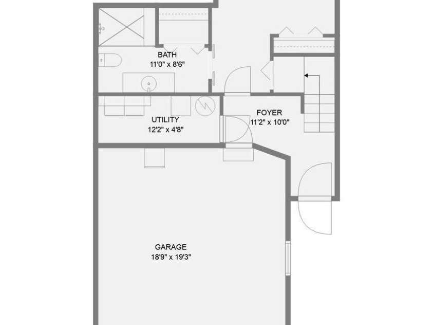 8904 Saint Pierre Lane, Charlotte, NC 28277.  MLS# CAR4233705, YatesRealty ID 5731. 1st Level with Bedroom suite and garage