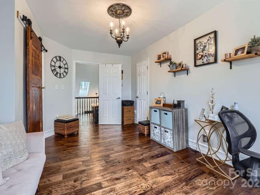 8904 Saint Pierre Lane, Charlotte, NC 28277.  MLS# CAR4233705, YatesRealty ID 5731. 