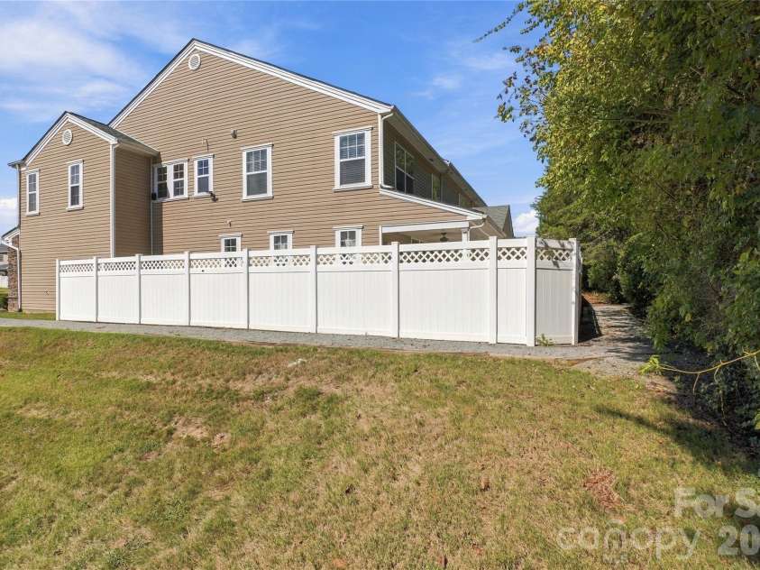 230 River Clay Road, Fort Mill, SC 29708.  MLS# CAR4433907, YatesRealty ID 57312. 