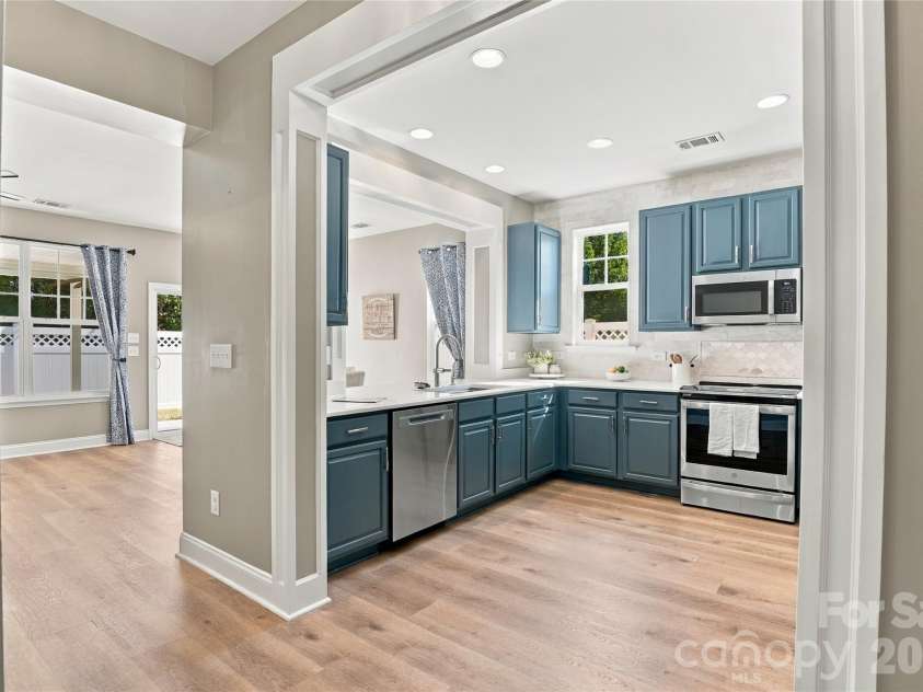 230 River Clay Road, Fort Mill, SC 29708.  MLS# CAR4433907, YatesRealty ID 57312. 