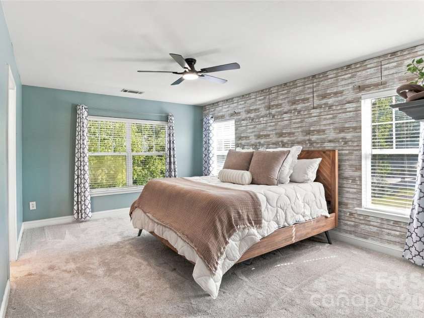 230 River Clay Road, Fort Mill, SC 29708.  MLS# CAR4433907, YatesRealty ID 57312. 