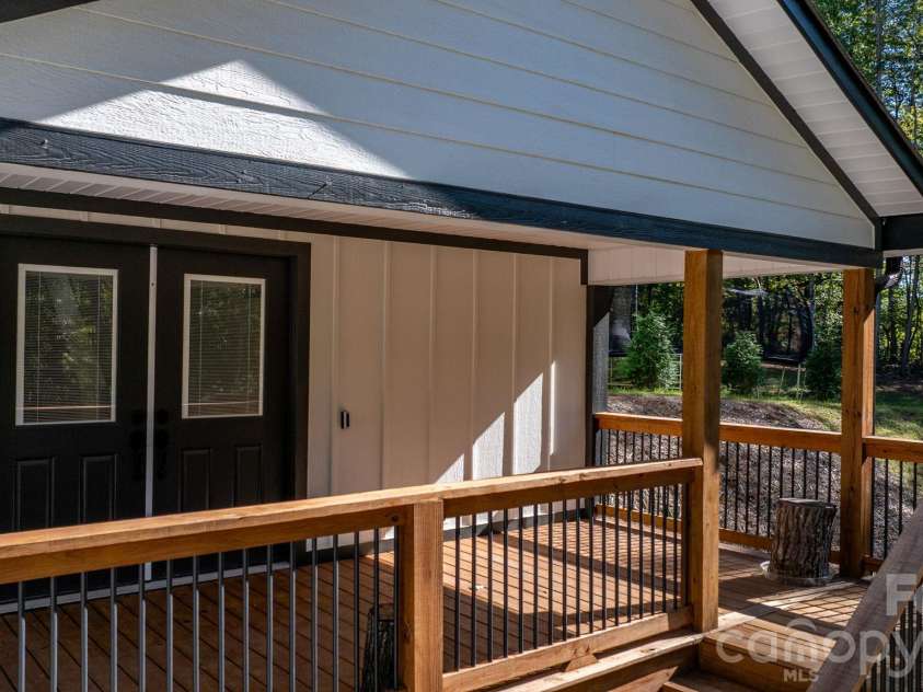 280 Haven Ridge Lane, Marion, NC 28752.  MLS# CAR4435656, YatesRealty ID 57313. 