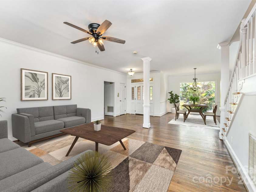426 Saint Michaels Way, Fort Mill, SC 29708.  MLS# CAR4246006, YatesRealty ID 5732. 