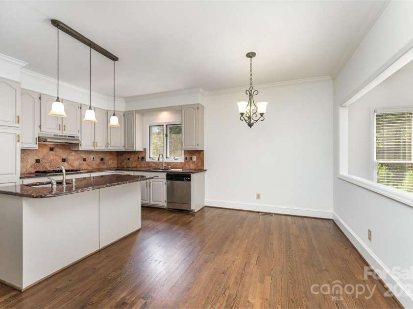 426 Saint Michaels Way, Fort Mill, SC 29708.  MLS# CAR4246006, YatesRealty ID 5732. 