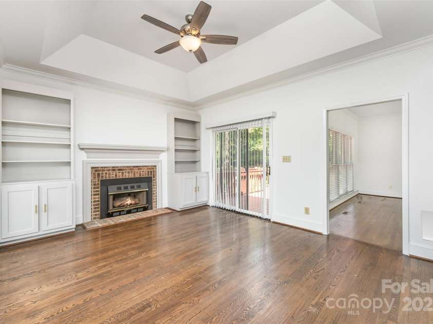 426 Saint Michaels Way, Fort Mill, SC 29708.  MLS# CAR4246006, YatesRealty ID 5732. 