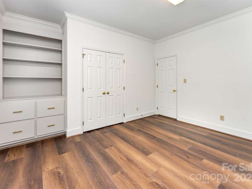426 Saint Michaels Way, Fort Mill, SC 29708.  MLS# CAR4246006, YatesRealty ID 5732. 
