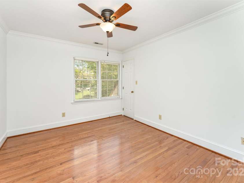 426 Saint Michaels Way, Fort Mill, SC 29708.  MLS# CAR4246006, YatesRealty ID 5732. 