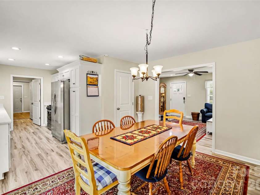 3664 Straw Field Trail, Lincolnton, NC 28092.  MLS# CAR4432347, YatesRealty ID 57325. 