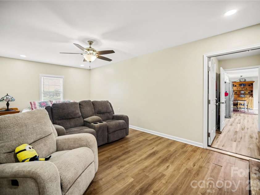 3664 Straw Field Trail, Lincolnton, NC 28092.  MLS# CAR4432347, YatesRealty ID 57325. 
