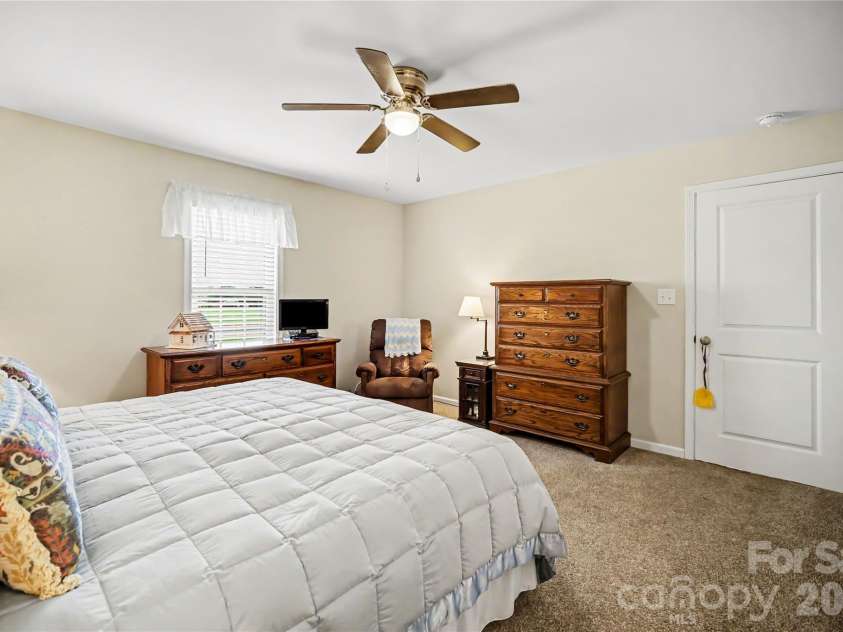 3664 Straw Field Trail, Lincolnton, NC 28092.  MLS# CAR4432347, YatesRealty ID 57325. 