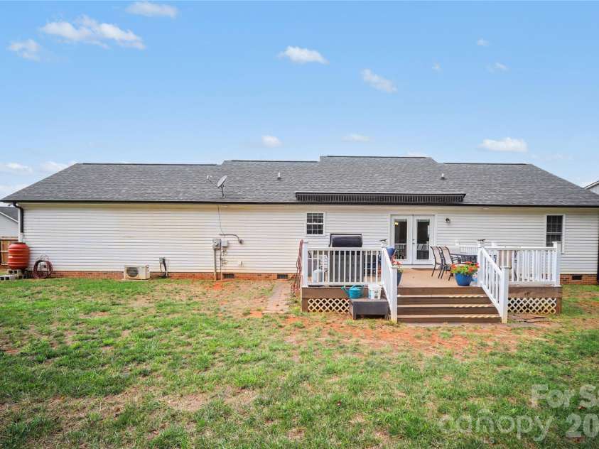 3664 Straw Field Trail, Lincolnton, NC 28092.  MLS# CAR4432347, YatesRealty ID 57325. 