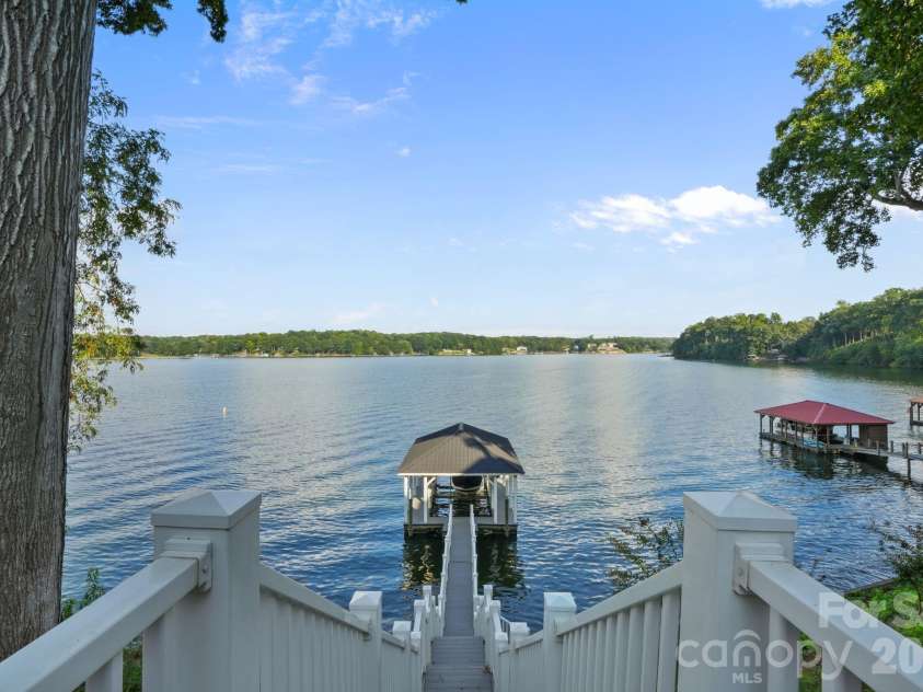 1348 Astoria Parkway, Catawba, NC 28609.  MLS# CAR4427203, YatesRealty ID 57327. 