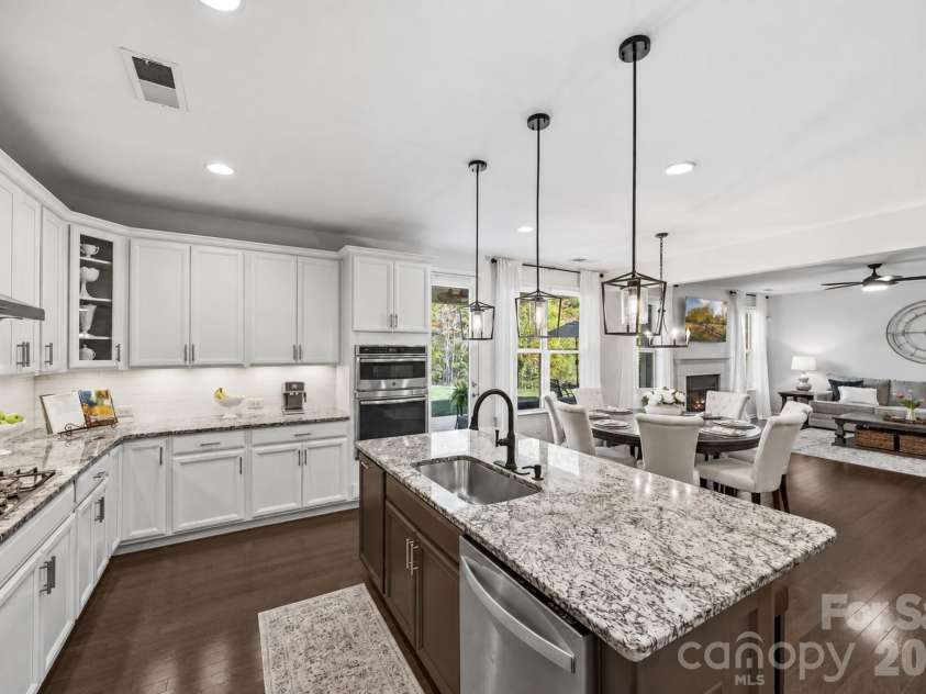 4060 Brandywine Terrace, Lancaster, SC 29720.  MLS# CAR4433940, YatesRealty ID 57329. 