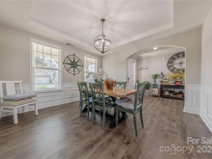 1048 Harbor Bay Drive, Indian Land, SC 29707.  MLS# CAR4231848, YatesRealty ID 5733. Custom Light Fixtures