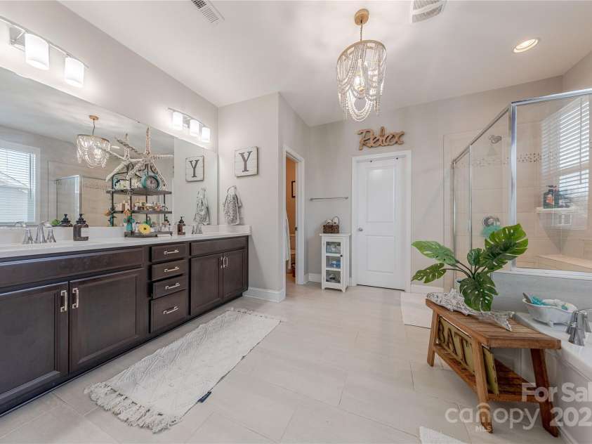 1048 Harbor Bay Drive, Indian Land, SC 29707.  MLS# CAR4231848, YatesRealty ID 5733. Tile Floors