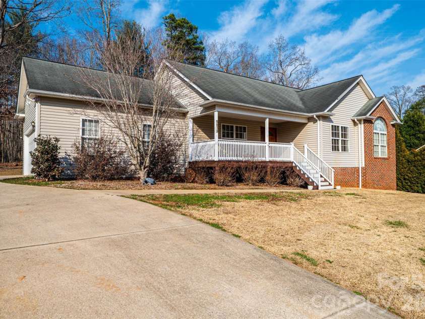 8839 Shepherd Court, Connelly Springs, NC 28612.  MLS# CAR4351109, YatesRealty ID 5733. 