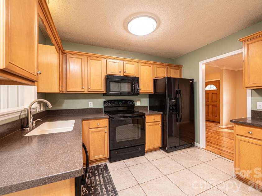 8839 Shepherd Court, Connelly Springs, NC 28612.  MLS# CAR4351109, YatesRealty ID 5733. Kitchen