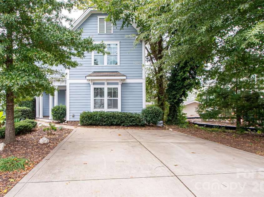 1614 Luther Street, Charlotte, NC 28204.  MLS# CAR4434621, YatesRealty ID 57337. 