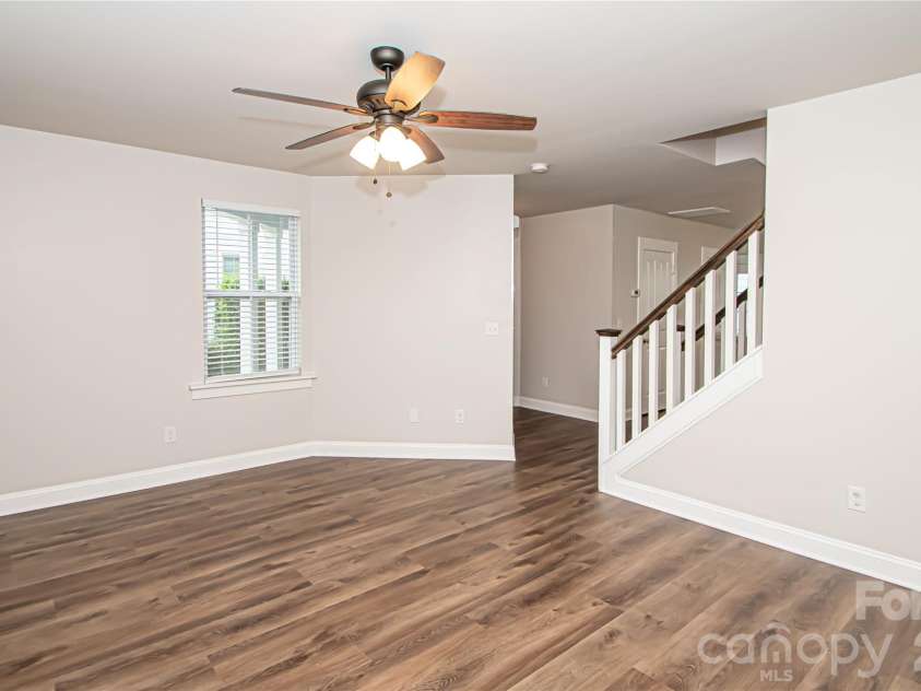 1614 Luther Street, Charlotte, NC 28204.  MLS# CAR4434621, YatesRealty ID 57337. 