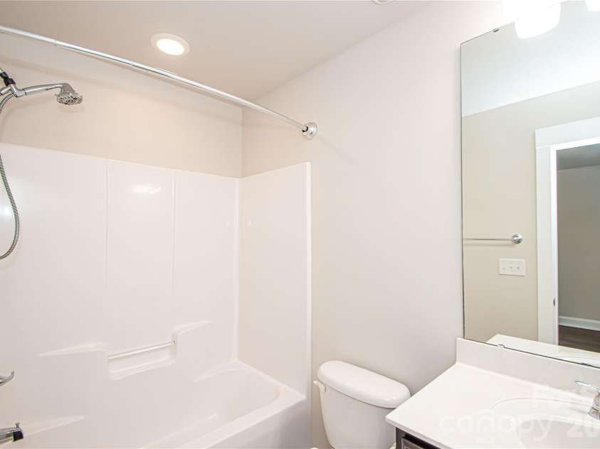 1614 Luther Street, Charlotte, NC 28204.  MLS# CAR4434621, YatesRealty ID 57337. 