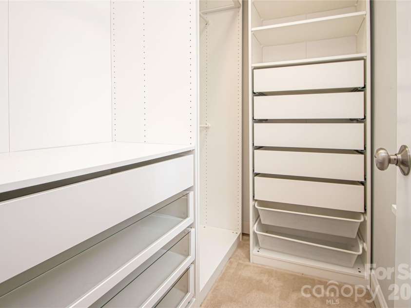 1614 Luther Street, Charlotte, NC 28204.  MLS# CAR4434621, YatesRealty ID 57337. 