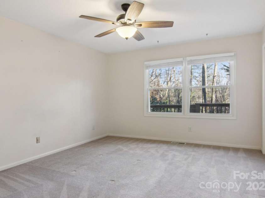 28 Pencross Circle, Etowah, NC 28729.  MLS# CAR4213167, YatesRealty ID 5734. 