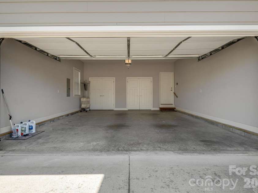 76 Rose Creek Road, Leicester, NC 28748.  MLS# CAR4430015, YatesRealty ID 57341. Main level attached garage