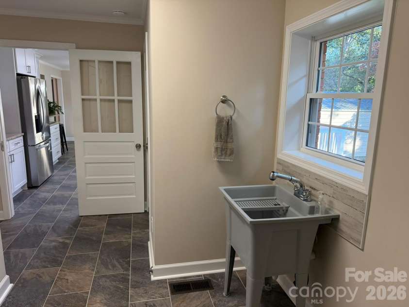 204 General J E Johnston Street, Stanley, NC 28164.  MLS# CAR4435603, YatesRealty ID 57343. 