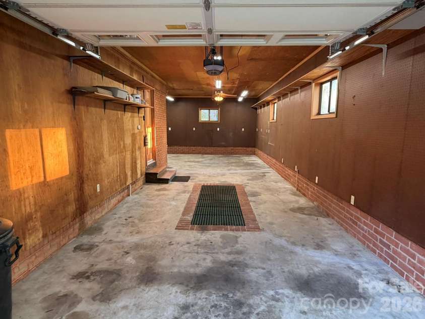 204 General J E Johnston Street, Stanley, NC 28164.  MLS# CAR4435603, YatesRealty ID 57343. 
